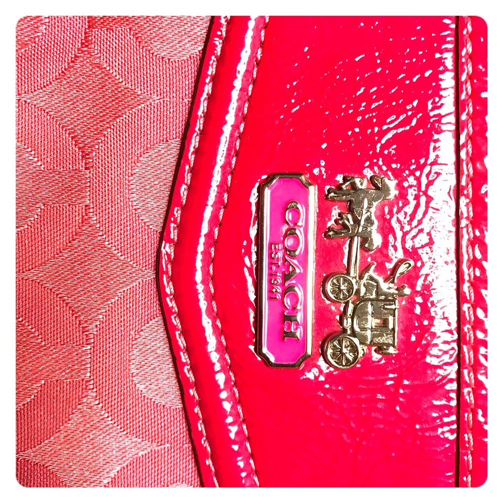 Authentic Coach Wristlet!